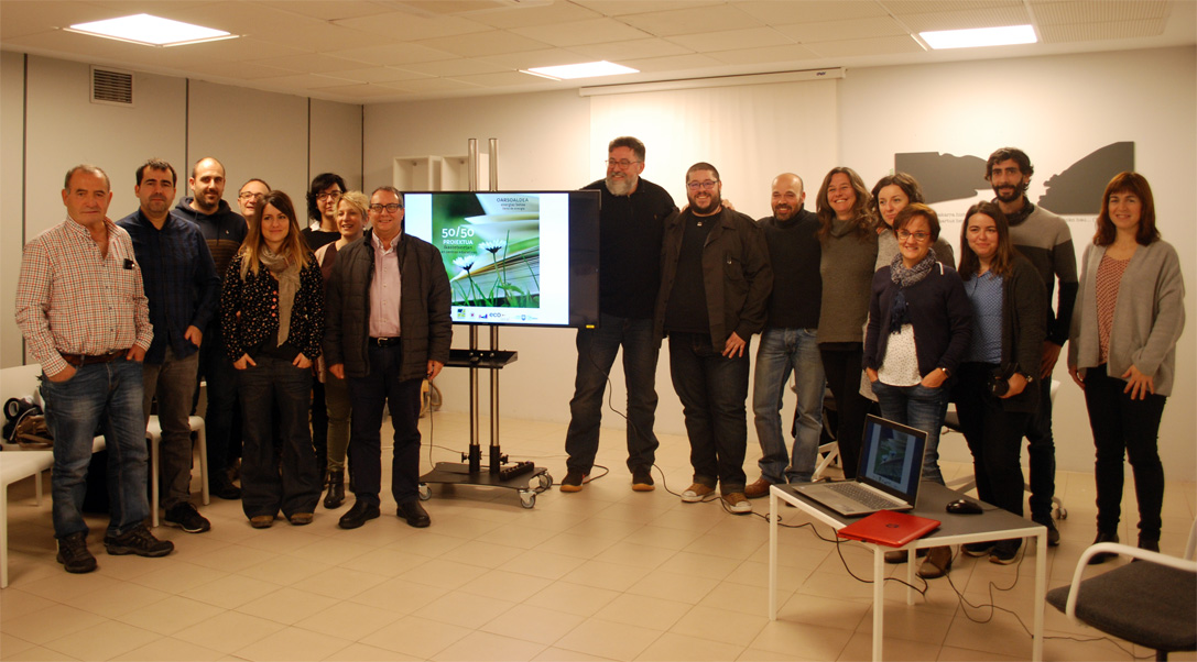 50 50 famili-argazkia-web